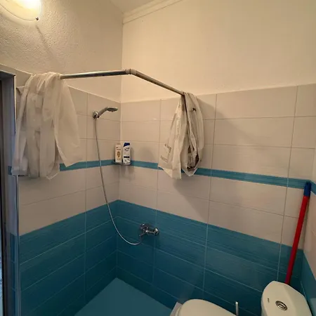 Sunhome Ismailaj * Polican (Berat)