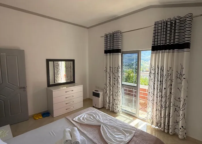 Gasthof Sunhome Ismailaj *