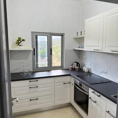 Sunhome Ismailaj Polican (Berat)