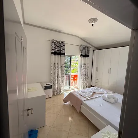 Sunhome Ismailaj Гостевой дом